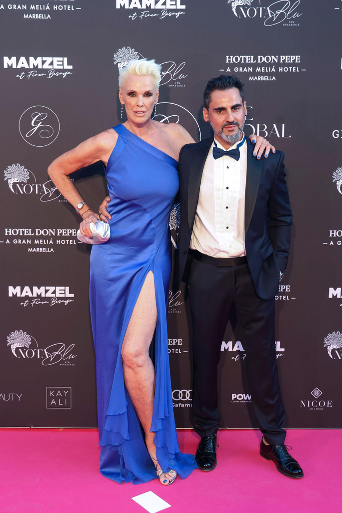 Brigitte Nielsen ja Mattia Dessì Marbellan hyväntekeväisyysgaalassa