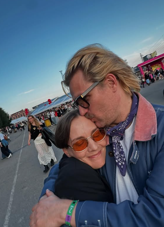 Maria Veitola ja hänen puolisonsa Jotti